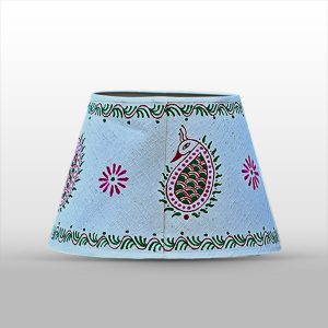 Create a warm and inviting ambience in any space with Lamp Shade (20 x 20 x 20 cm)